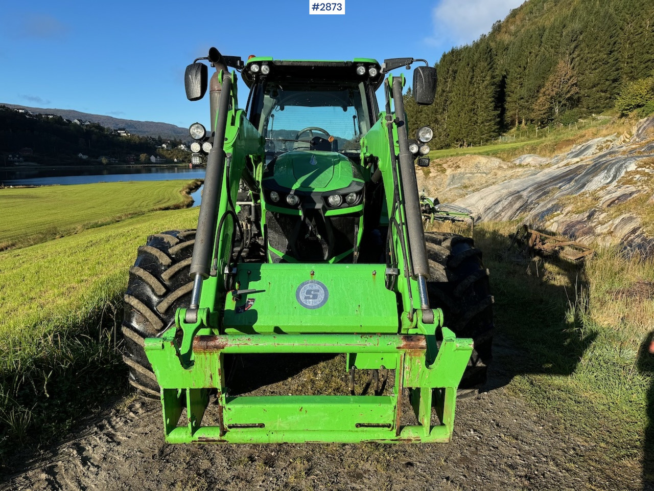 2019 Deutz-Fahr 6120 TV w/front loader and twin wheels - Traktor: obrázek 2 2019 Deutz-Fahr 6120 TV w/front loader and twin wheels - Traktor: obrázek 2