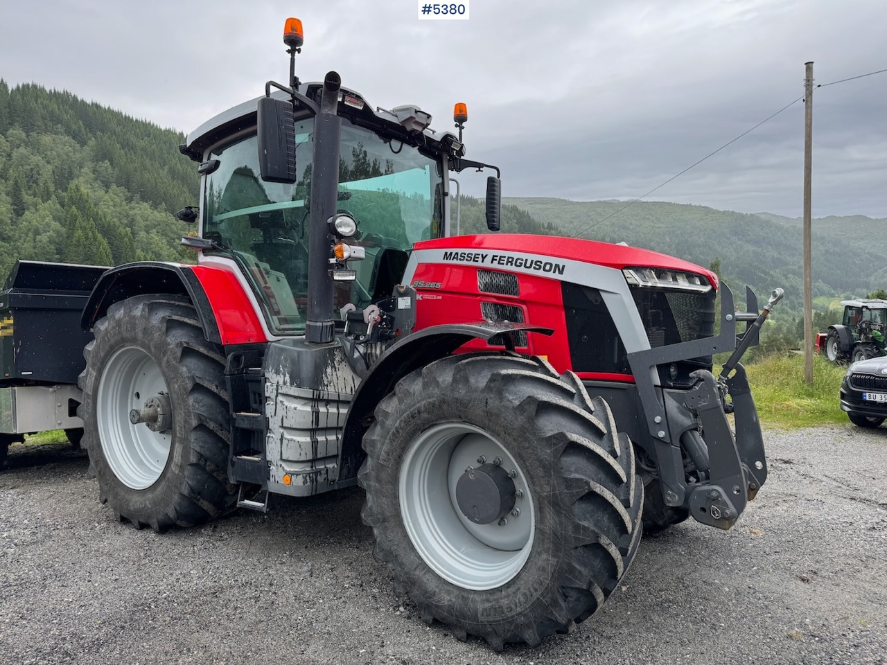 2021 Massey Ferguson 8S.265 w/ front hydraulics and front PTO. - Traktor: obrázek 5 2021 Massey Ferguson 8S.265 w/ front hydraulics and front PTO. - Traktor: obrázek 5
