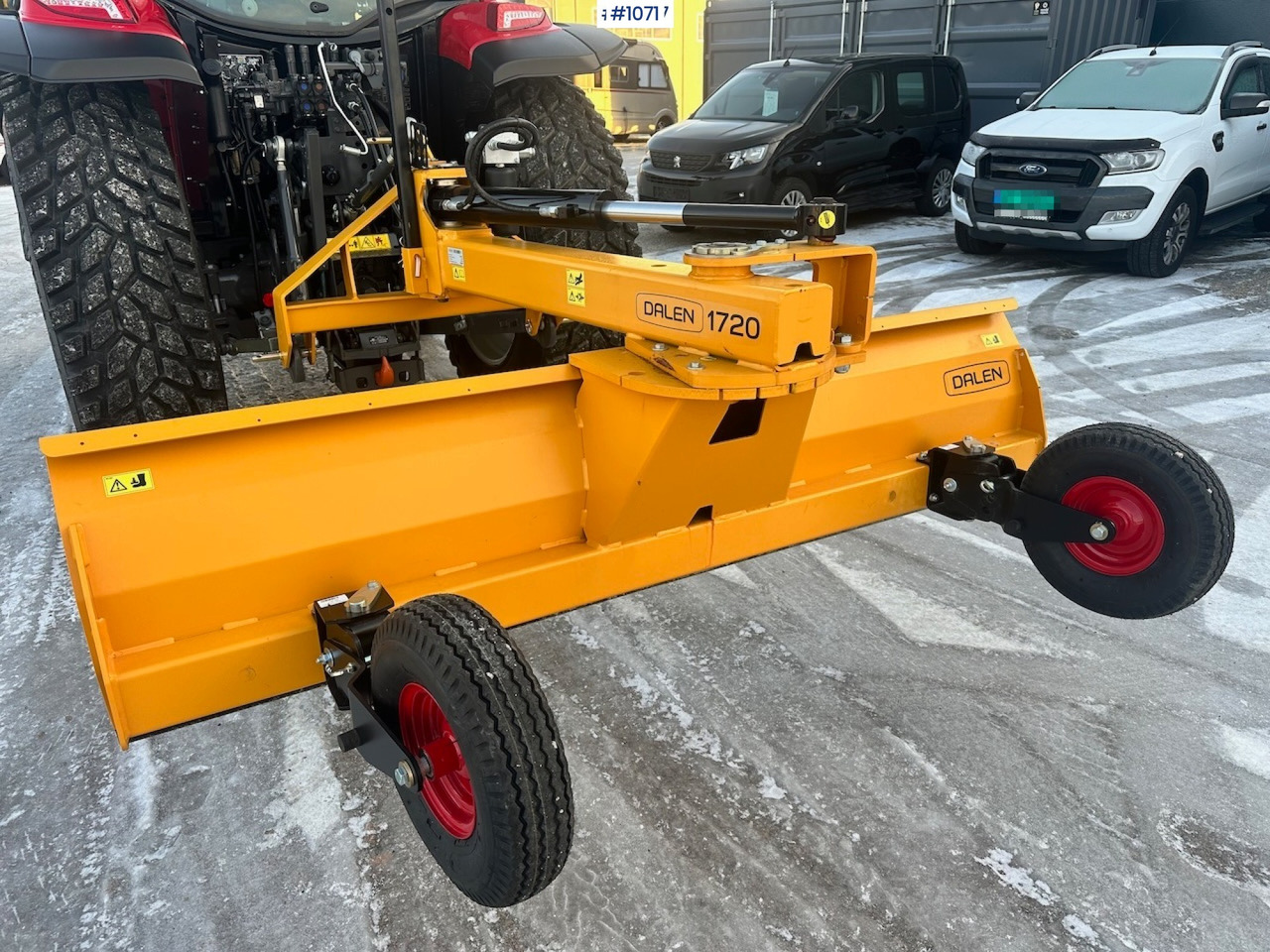 Traktor 2023 Valtra A95 4x4 Tractor w/ Front Loader, Plow and Back plow: obrázek 28