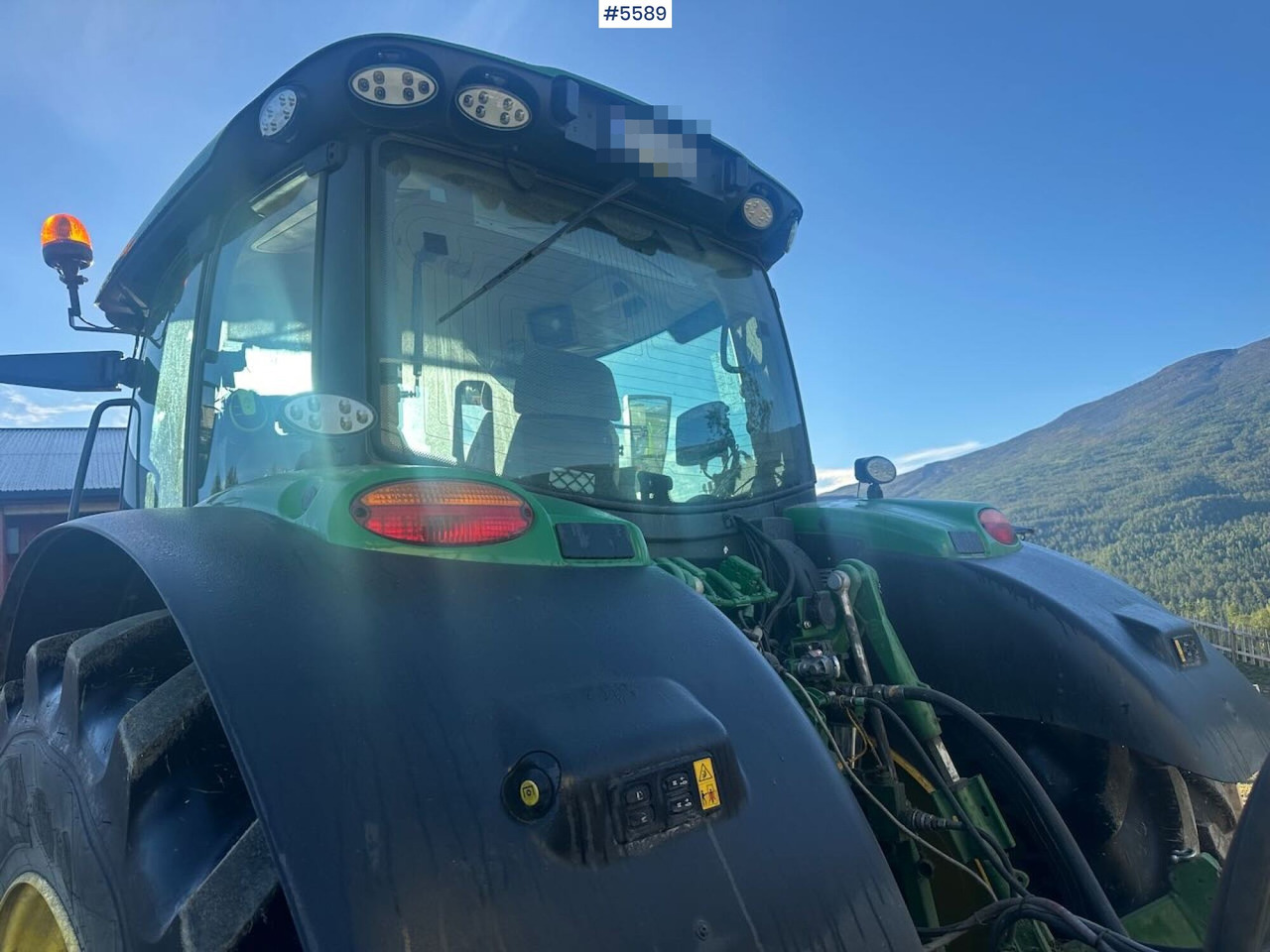 Traktor 2024 John Deere 6R 185 4x4 tractor w/ front loader, GPS and winter tires. WATCH VIDEO: obrázek 16
