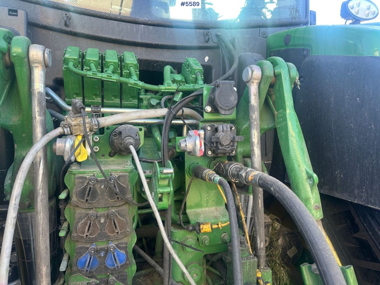 Traktor 2024 John Deere 6R 185 4x4 tractor w/ front loader, GPS and winter tires. WATCH VIDEO: obrázek 18