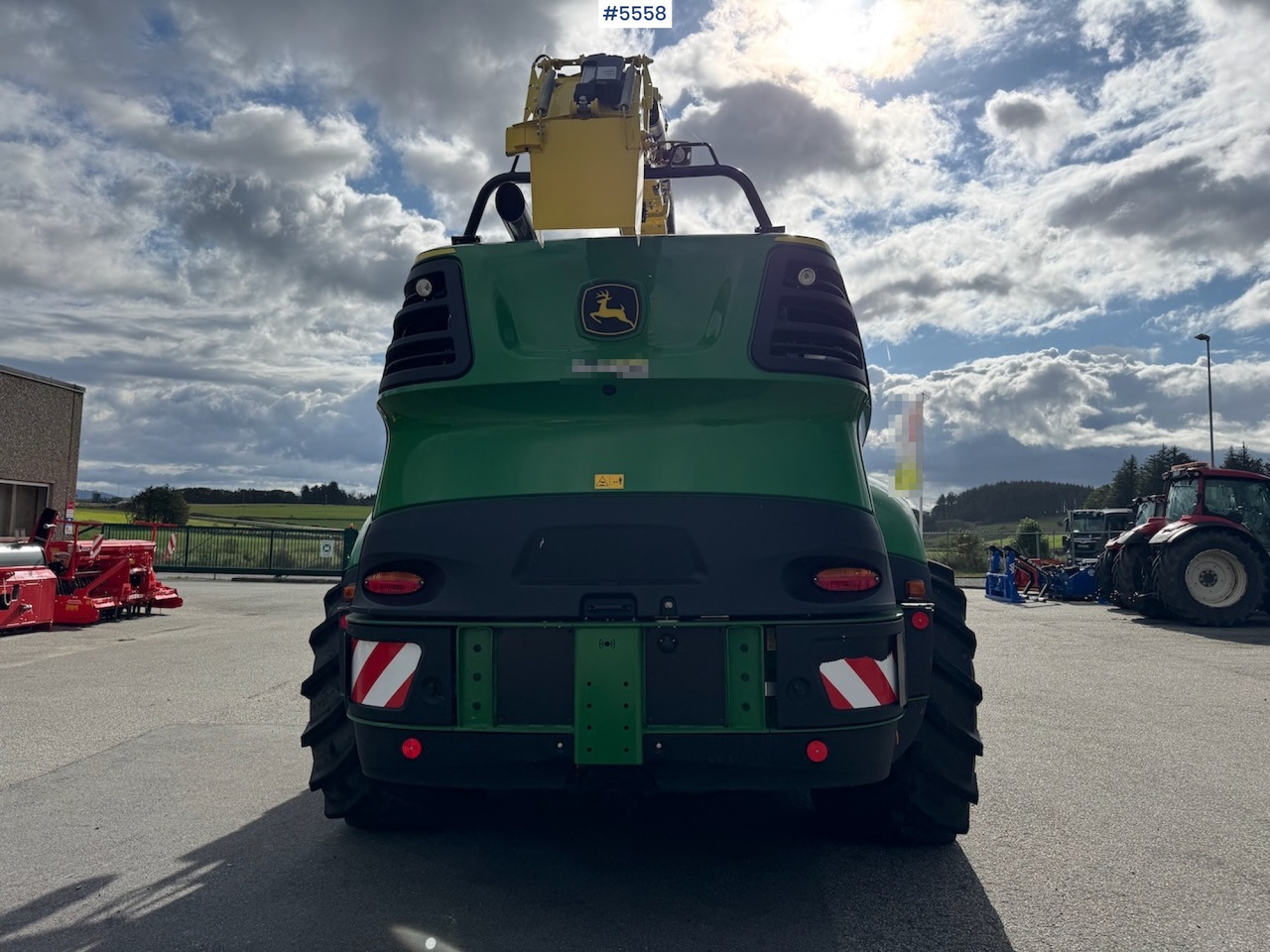 2024 John Deere 8200 in, like new! - Stroj na sklizeň pícnin: obrázek 4 2024 John Deere 8200 in, like new! - Stroj na sklizeň pícnin: obrázek 4