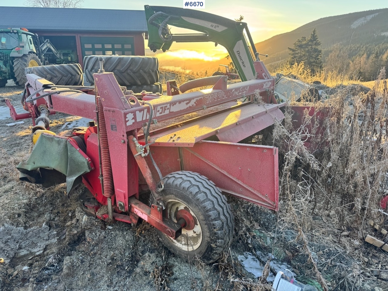 Circa 2003 JF CMS2800 mower. - Žací stroj: obrázek 5 Circa 2003 JF CMS2800 mower. - Žací stroj: obrázek 5