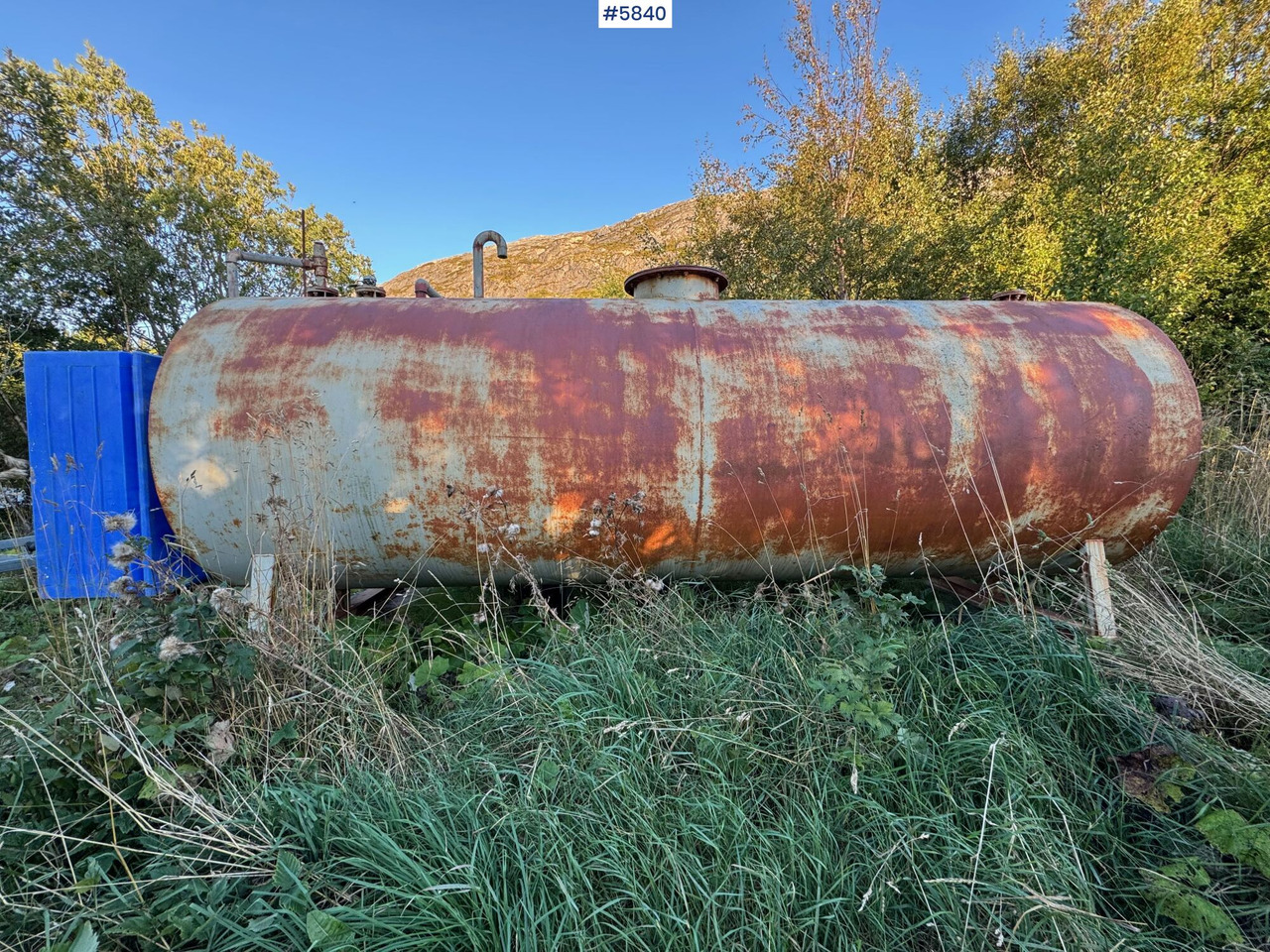 Dieseltank 12000L - Skladovací nádrž: obrázek 4 Dieseltank 12000L - Skladovací nádrž: obrázek 4
