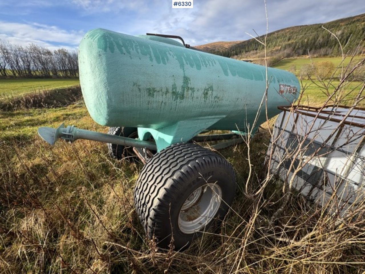 Doff X 3,500-liter manure spreader - Fekální cisterna: obrázek 1 Doff X 3,500-liter manure spreader - Fekální cisterna: obrázek 1