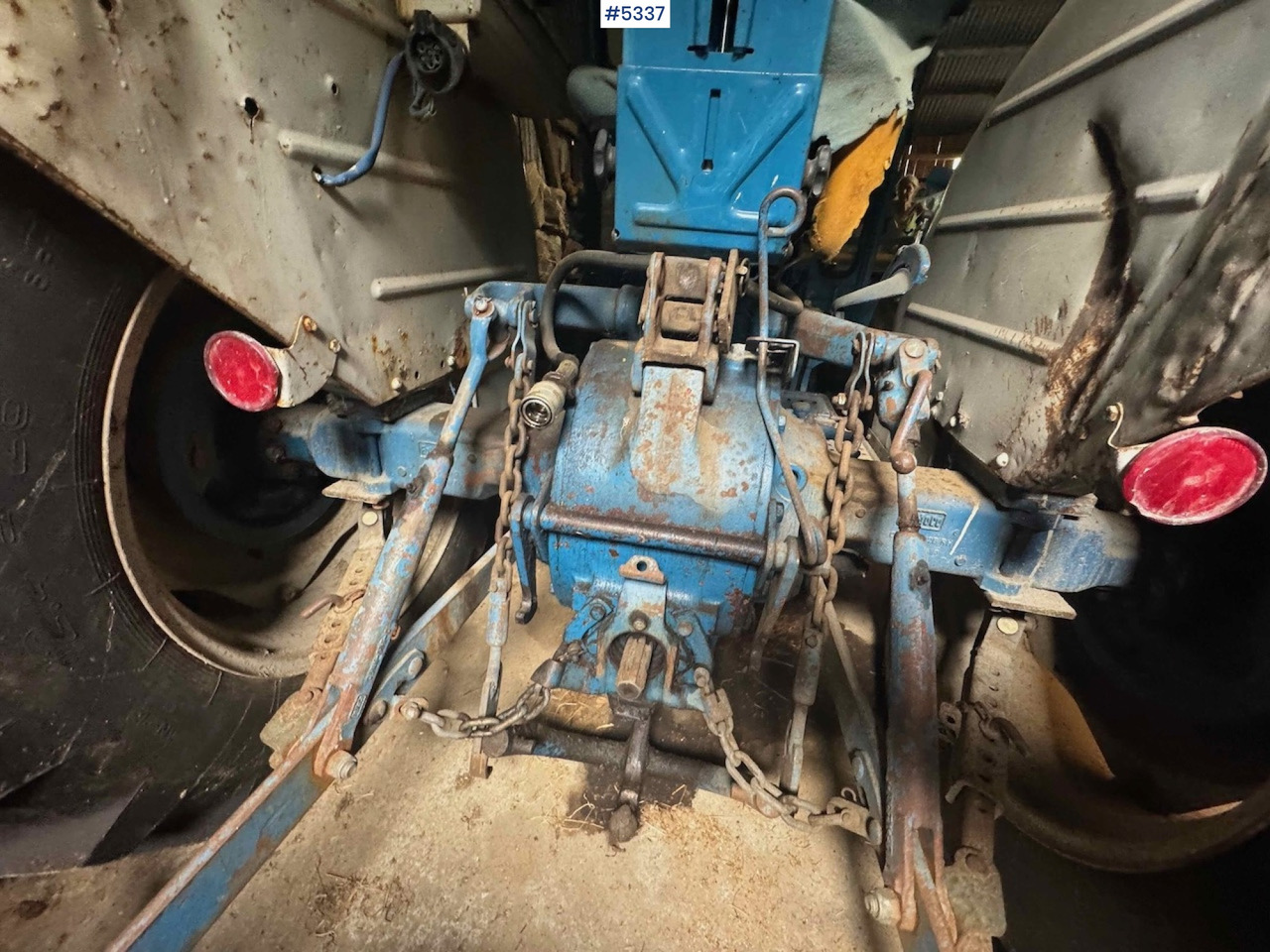 Traktor Ford 3000 traktor m/ skuffe: obrázek 17