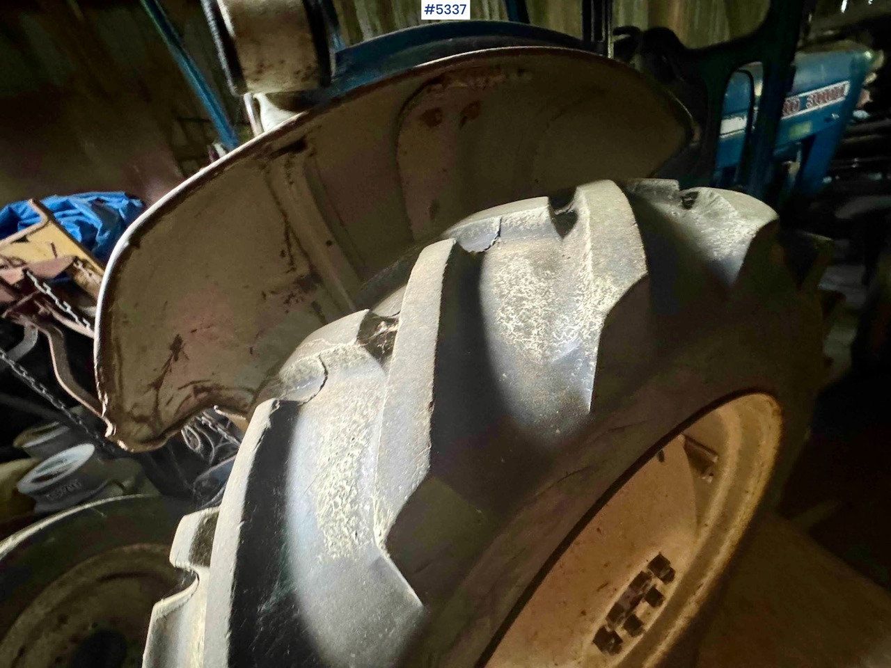 Traktor Ford 3000 traktor m/ skuffe: obrázek 14