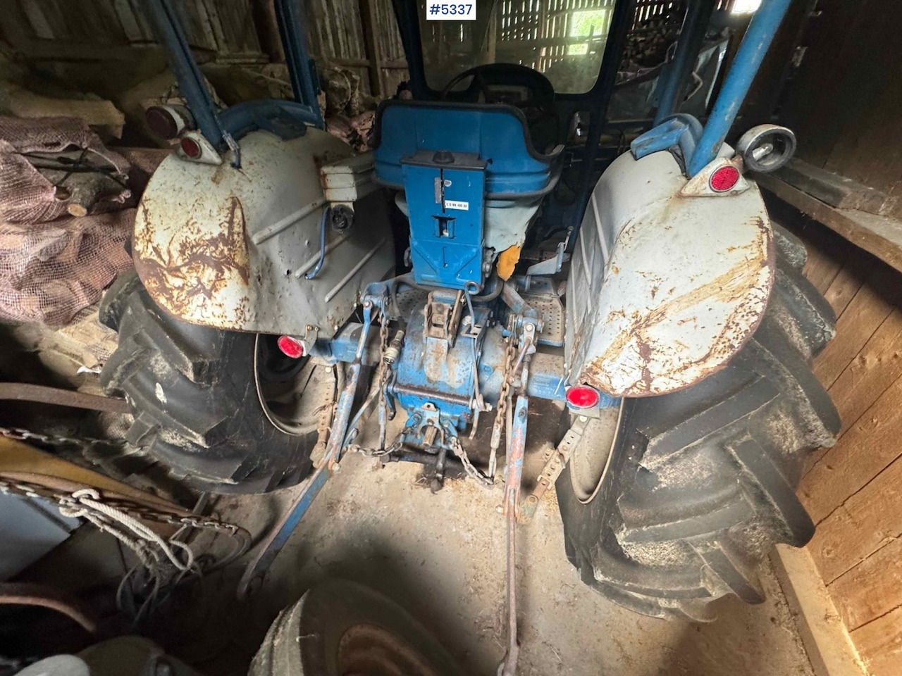Traktor Ford 3000 traktor m/ skuffe: obrázek 15