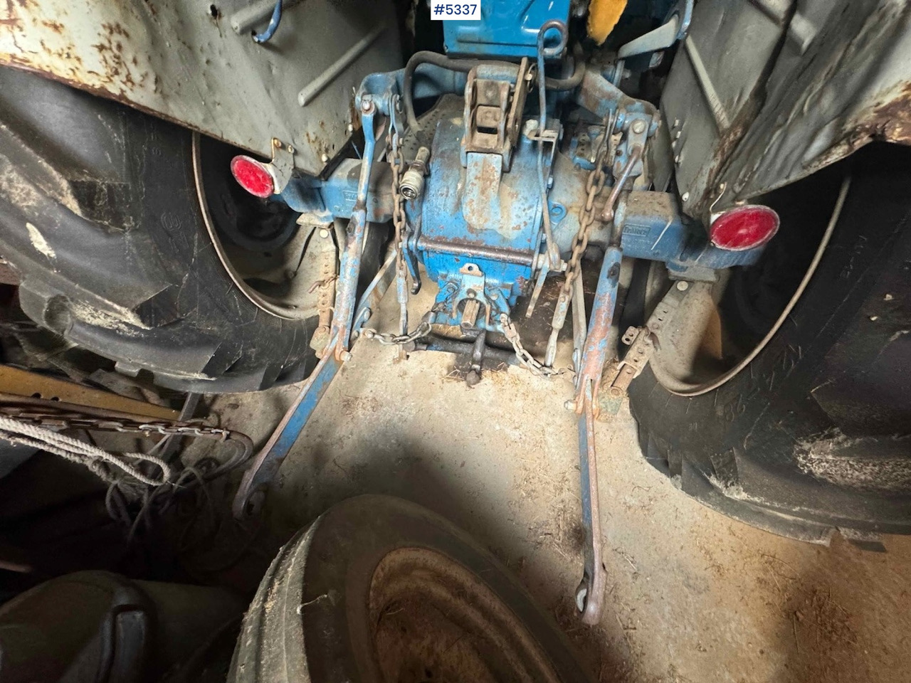 Traktor Ford 3000 traktor m/ skuffe: obrázek 18