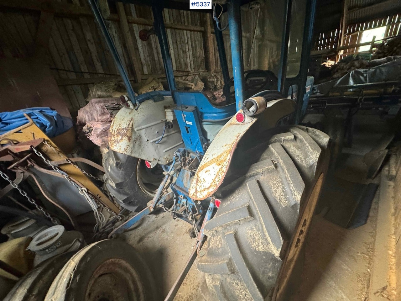 Traktor Ford 3000 traktor m/ skuffe: obrázek 12