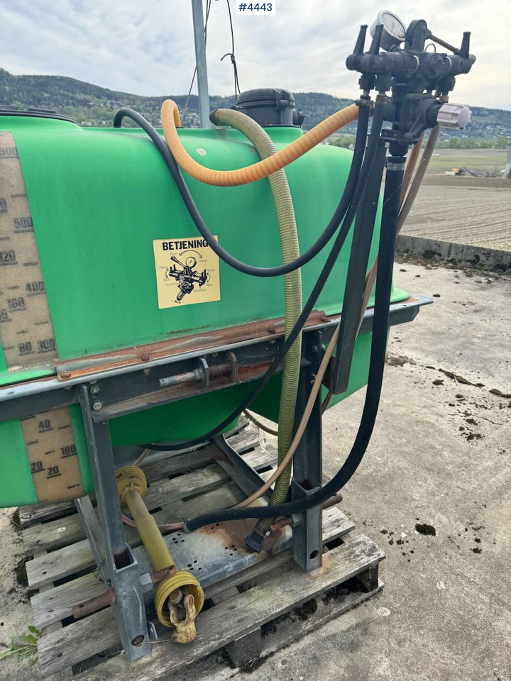 Postřikovač Full-spray field sprayer: obrázek 6