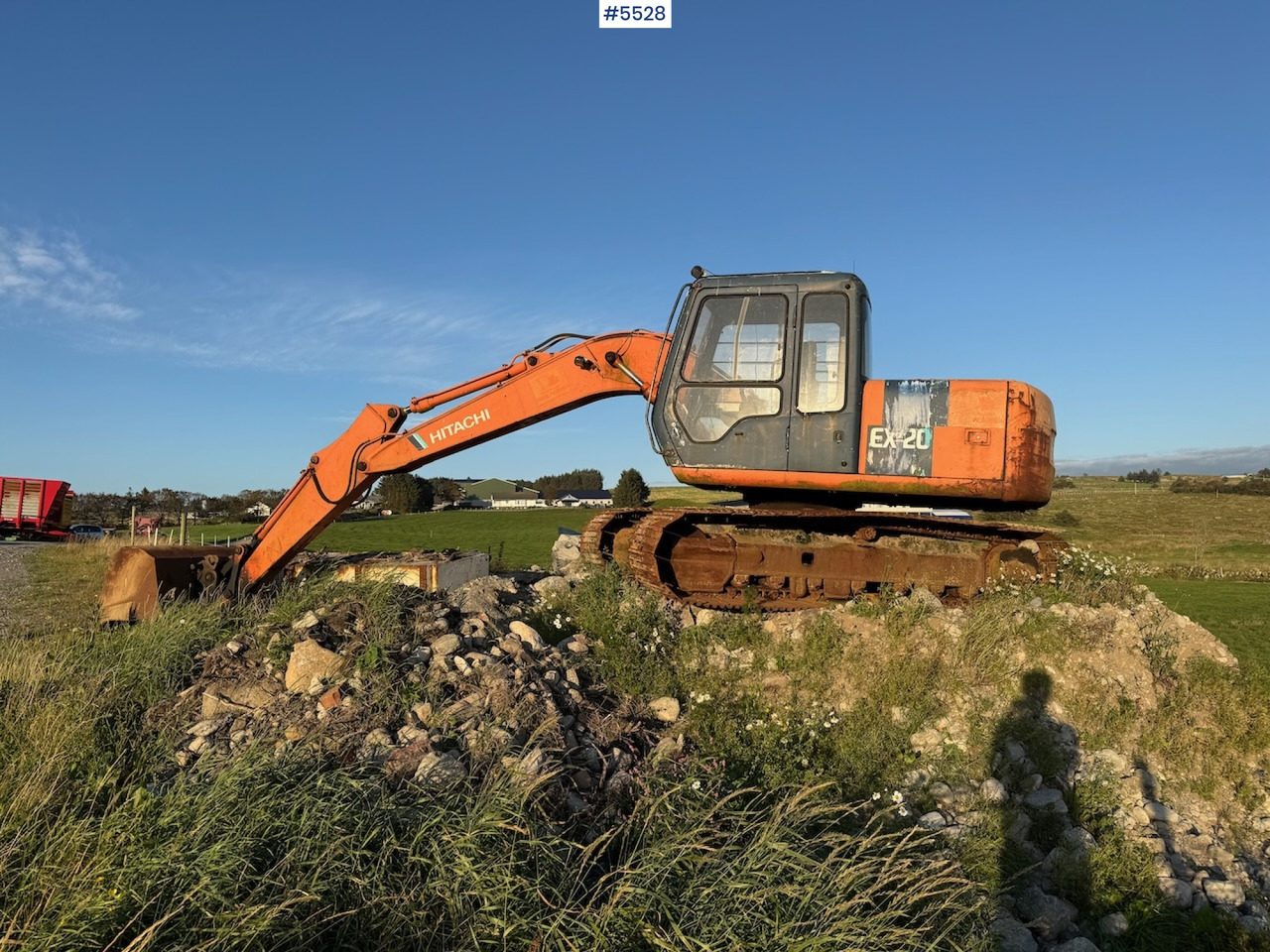 Hitachi EX 120-2. - Rýpadlo: obrázek 3 Hitachi EX 120-2. - Rýpadlo: obrázek 3