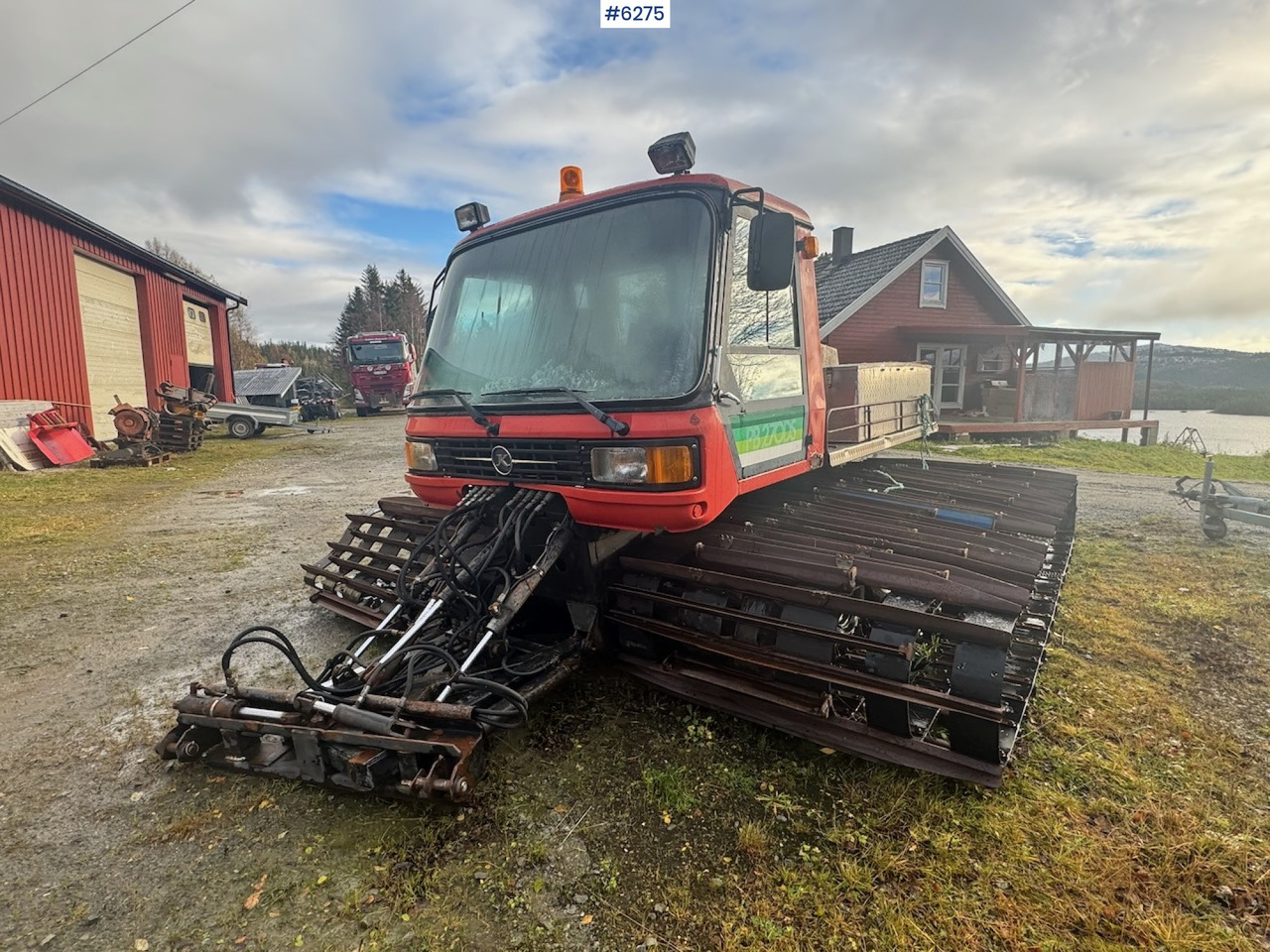 1985 Kässbohrer PB 270DS treadle machine w/ cutters and smoothing board - Komunální/ Speciální technika: obrázek 3 1985 Kässbohrer PB 270DS treadle machine w/ cutters and smoothing board - Komunální/ Speciální technika: obrázek 3
