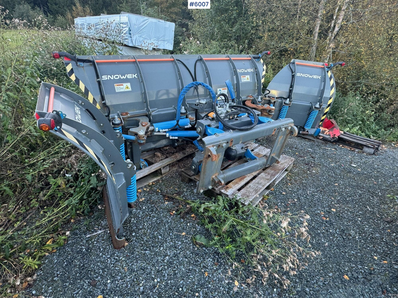 2021 Snowek U420 U-plog - Komunální/ Speciální technika: obrázek 1 2021 Snowek U420 U-plog - Komunální/ Speciální technika: obrázek 1