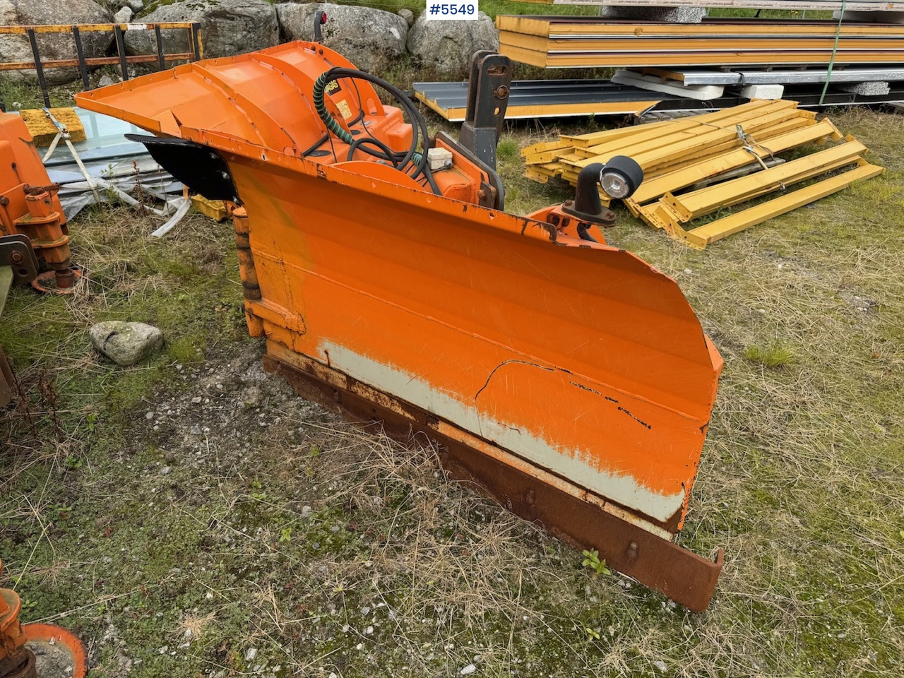 Padagas SSVL 32 - Komunální/ Speciální technika: obrázek 1 Padagas SSVL 32 - Komunální/ Speciální technika: obrázek 1