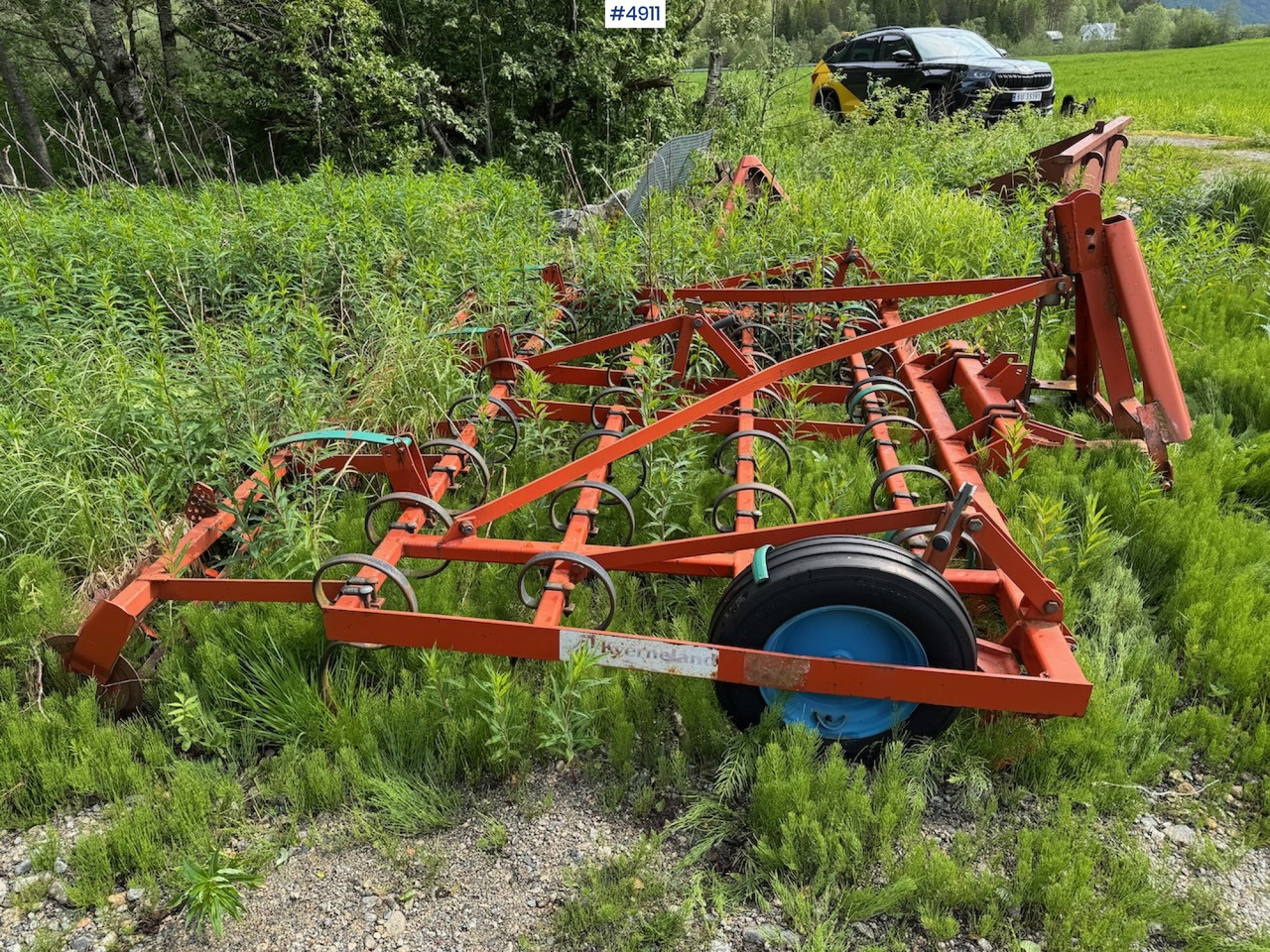 Kverneland 3 m Harrow. - Stroj na obdělávání půdy: obrázek 3 Kverneland 3 m Harrow. - Stroj na obdělávání půdy: obrázek 3