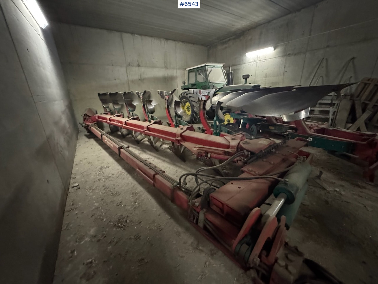 Kverneland PB100 6-Flour Vario Semi-Reversible Plough - Stroj na obdělávání půdy: obrázek 4 Kverneland PB100 6-Flour Vario Semi-Reversible Plough - Stroj na obdělávání půdy: obrázek 4