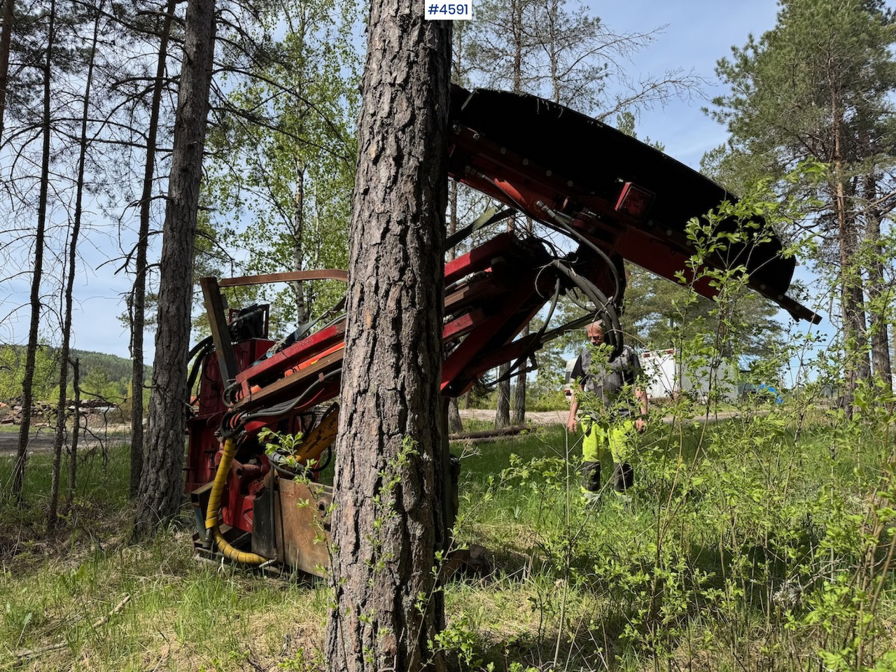 Elkær HS 2300 Branch saw - Lesní technika: obrázek 5 Elkær HS 2300 Branch saw - Lesní technika: obrázek 5