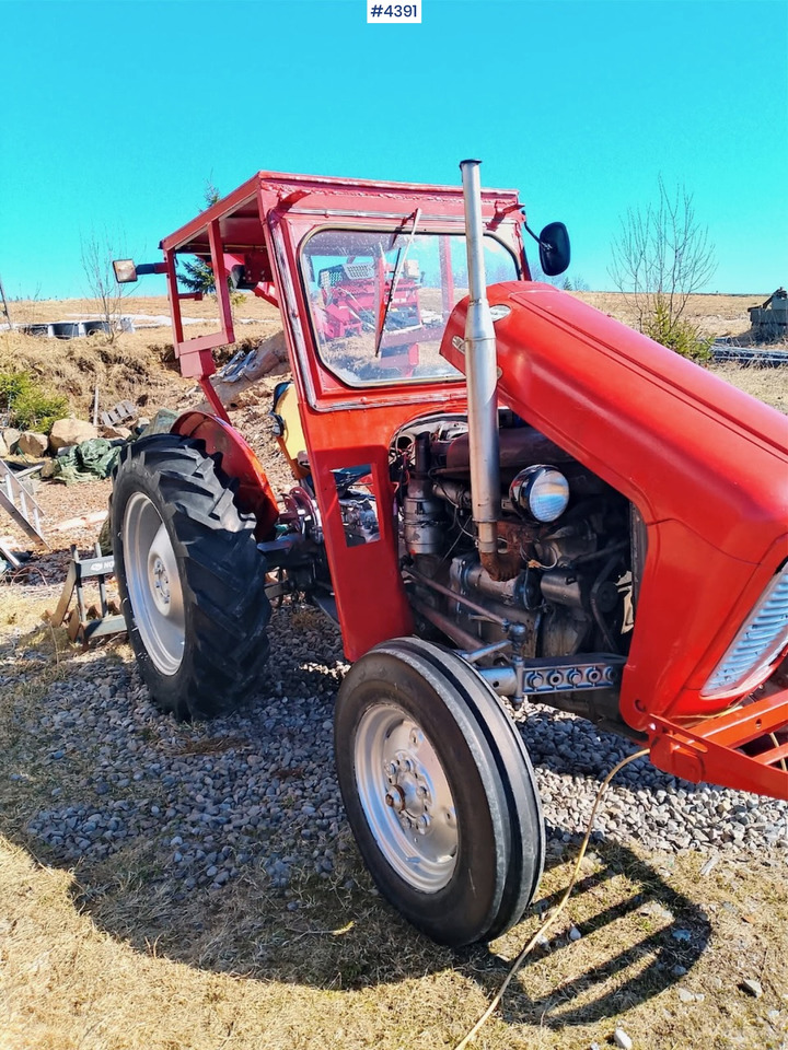 Massey Ferguson 35 - Traktor: obrázek 1 Massey Ferguson 35 - Traktor: obrázek 1