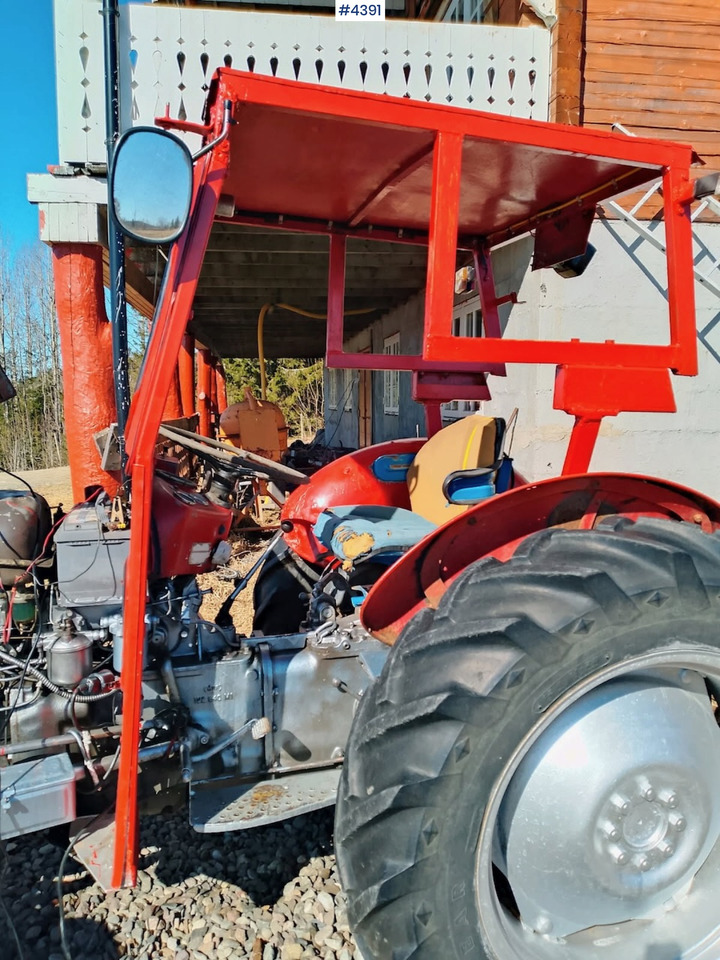 Massey Ferguson 35 - Traktor: obrázek 5 Massey Ferguson 35 - Traktor: obrázek 5