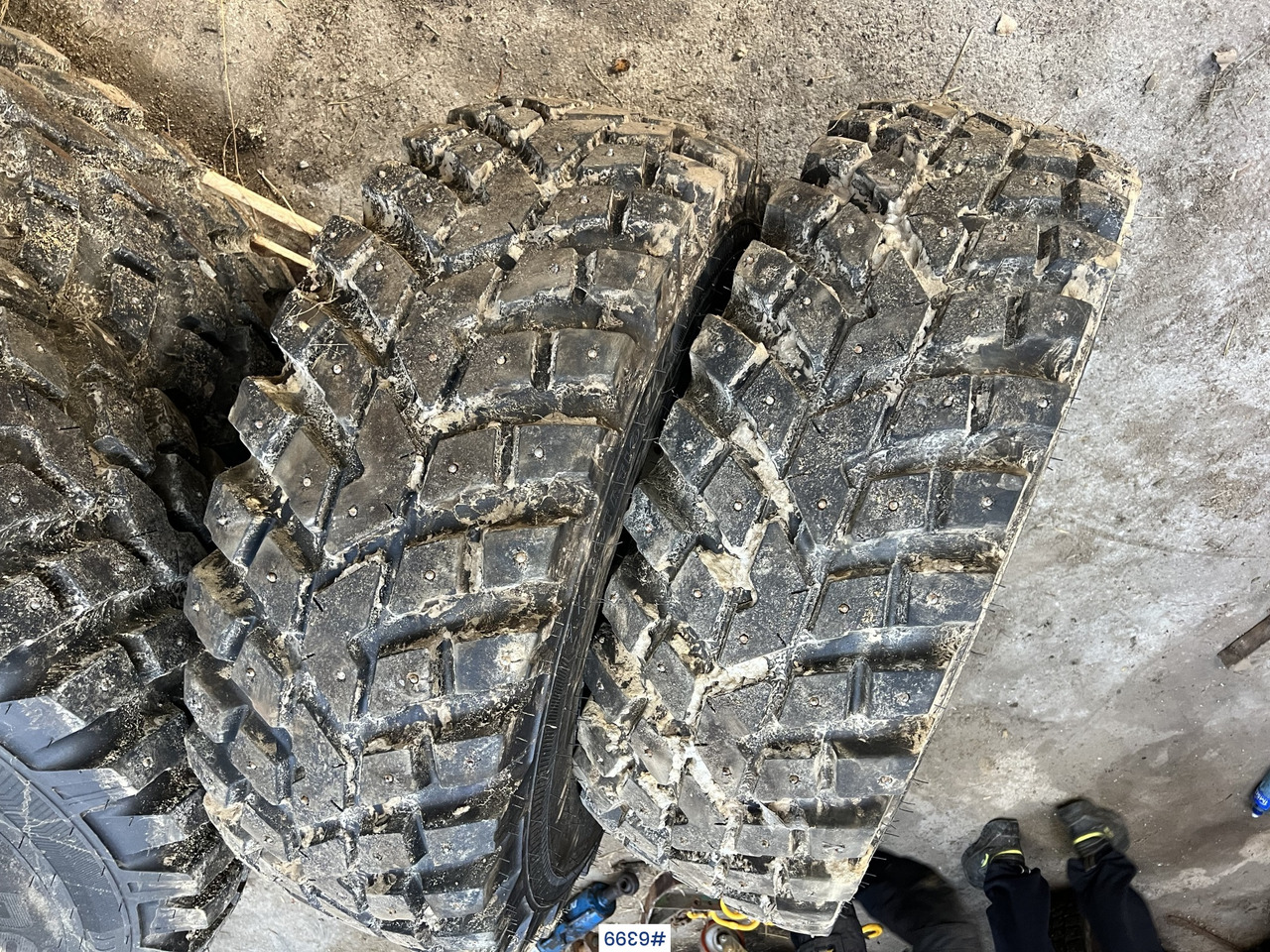 Nokian tri 2 studded tires for tractors - Kompletní kolo pro Zemědělská technika: obrázek 2 Nokian tri 2 studded tires for tractors - Kompletní kolo pro Zemědělská technika: obrázek 2