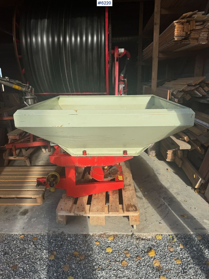 Rauch Komet ZS800 - Rozmetadlo hnoje: obrázek 3 Rauch Komet ZS800 - Rozmetadlo hnoje: obrázek 3