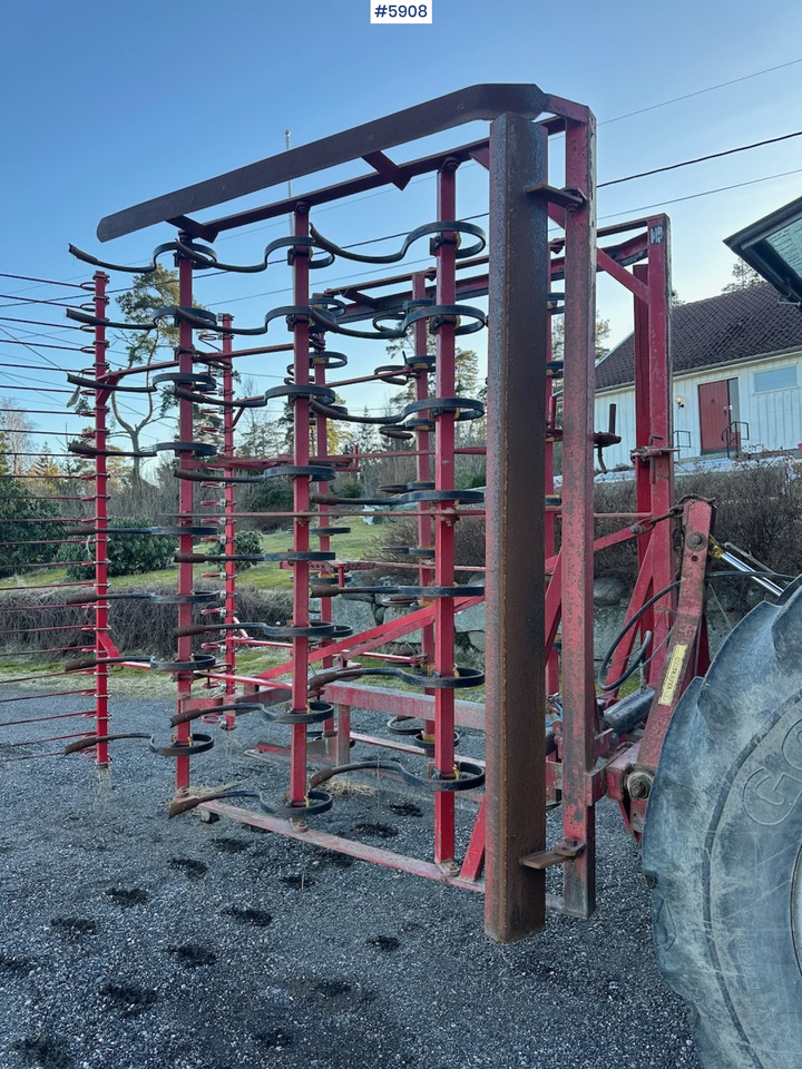 Väderstad Cultivator 4.6 m - Stroj na obdělávání půdy: obrázek 5 Väderstad Cultivator 4.6 m - Stroj na obdělávání půdy: obrázek 5