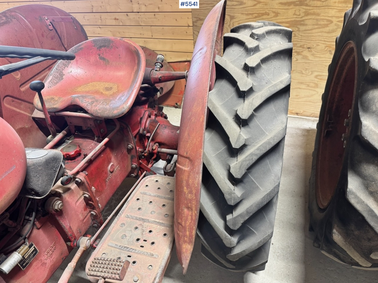 Volvo BM 425 4x2 Tractor. - Traktor: obrázek 4 Volvo BM 425 4x2 Tractor. - Traktor: obrázek 4