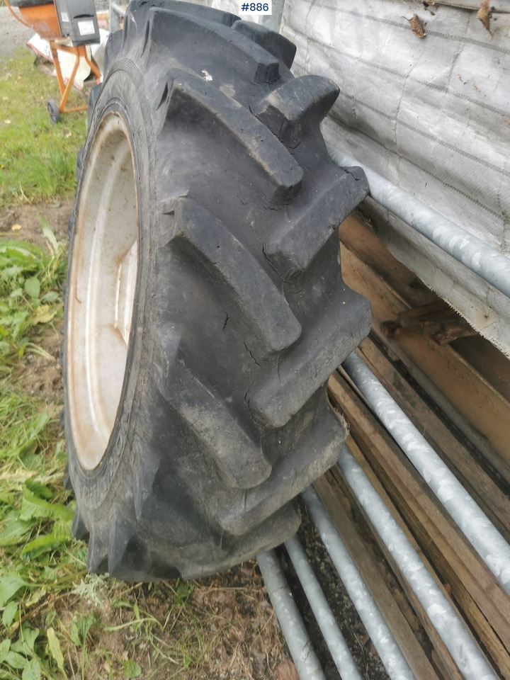 Wheel set on Deutz-Fahr 3.60 - Kompletní kolo pro Zemědělská technika: obrázek 4 Wheel set on Deutz-Fahr 3.60 - Kompletní kolo pro Zemědělská technika: obrázek 4