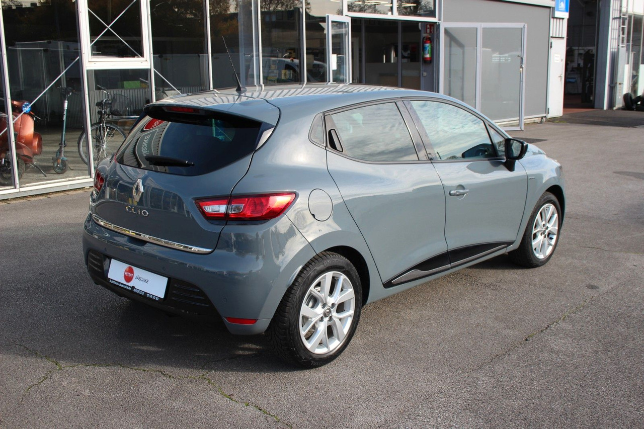 Renault Clio IV Limited 13tKM aus Rentnerbesitz Navi - Sedan: obrázek 3 Renault Clio IV Limited 13tKM aus Rentnerbesitz Navi - Sedan: obrázek 3