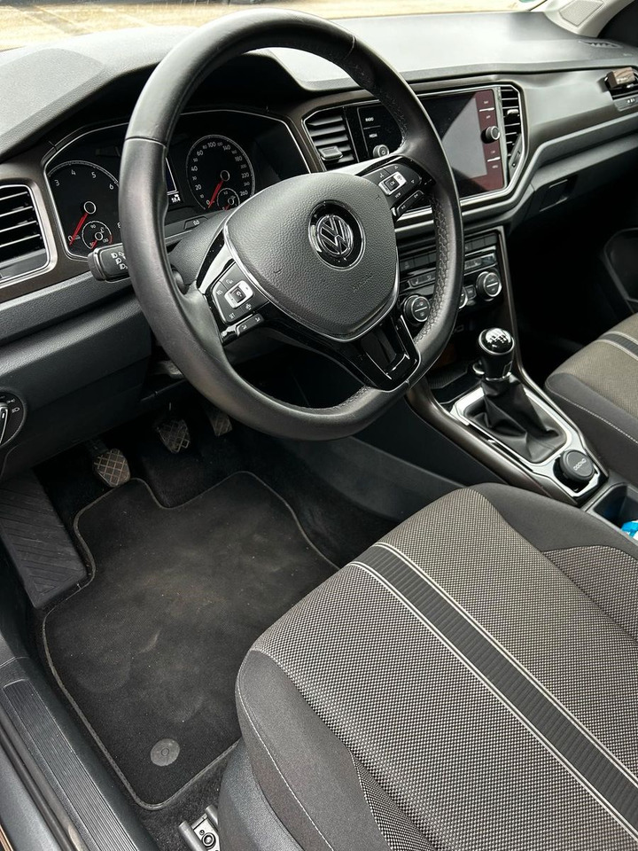 Volkswagen T-Roc Style - SUV: obrázek 5 Volkswagen T-Roc Style - SUV: obrázek 5