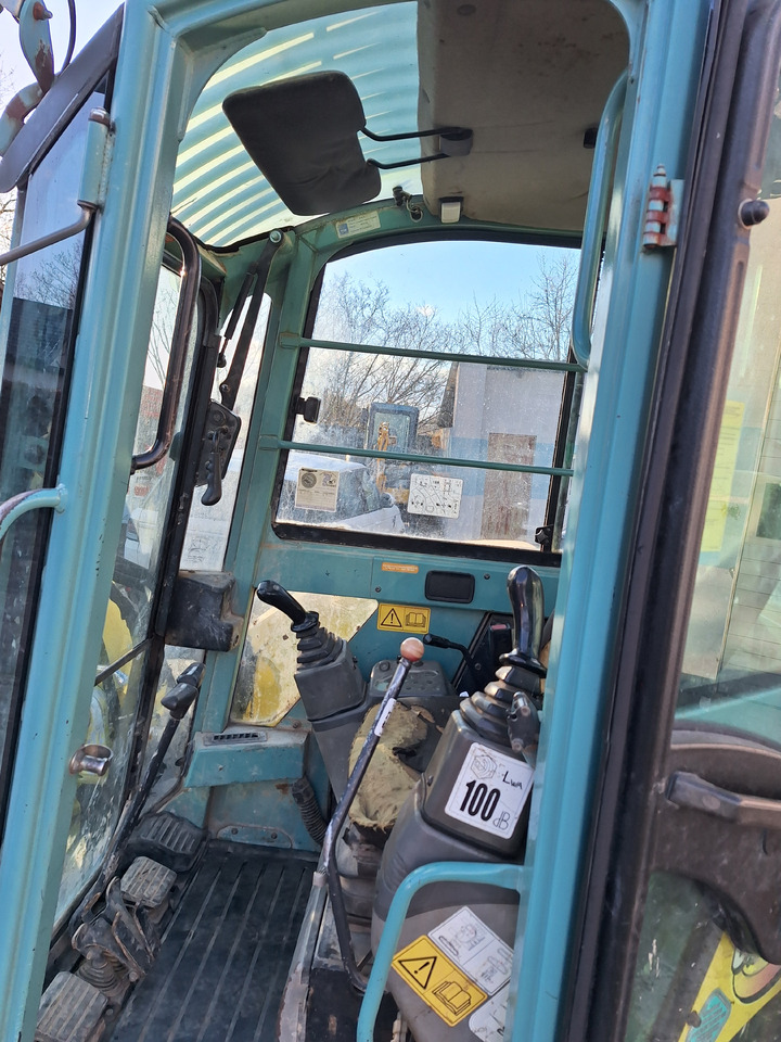YANMAR ViO 75 - Stavební technika: obrázek 5 YANMAR ViO 75 - Stavební technika: obrázek 5