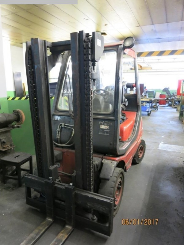 LINDE H25T - Plynový vysokozdvižný vozík: obrázek 2 LINDE H25T - Plynový vysokozdvižný vozík: obrázek 2