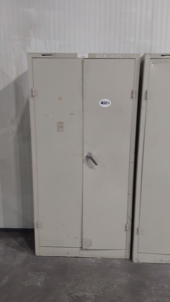 Tuerenschrank 1950x930x400 - Vybavení garáže/ Dílny: obrázek 1 Tuerenschrank 1950x930x400 - Vybavení garáže/ Dílny: obrázek 1