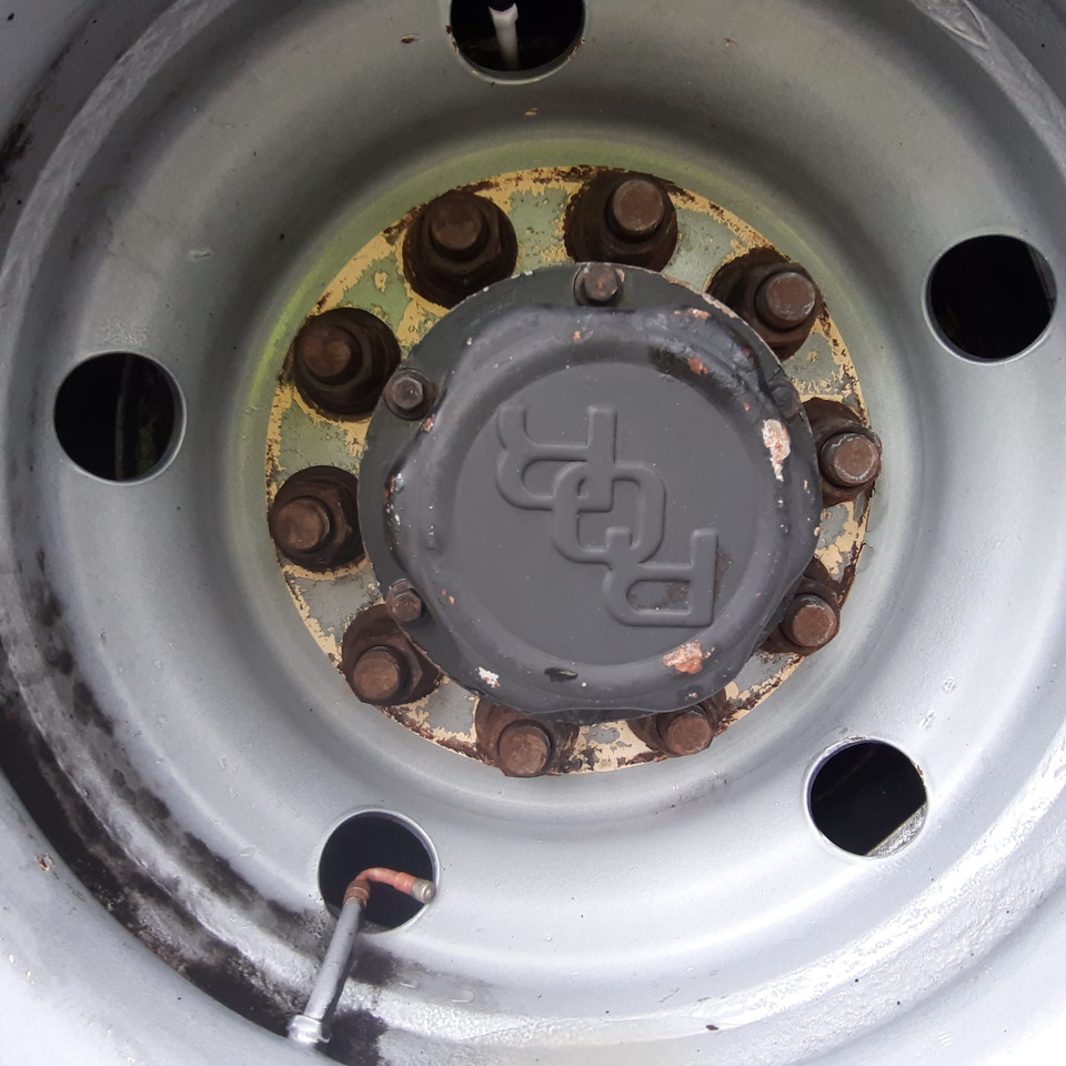 BERTOJA S36 Niskopodłogowa Tiefbett 2 osiowy 2011 r. - Podvalníkový návěs: obrázek 3 BERTOJA S36 Niskopodłogowa Tiefbett 2 osiowy 2011 r. - Podvalníkový návěs: obrázek 3