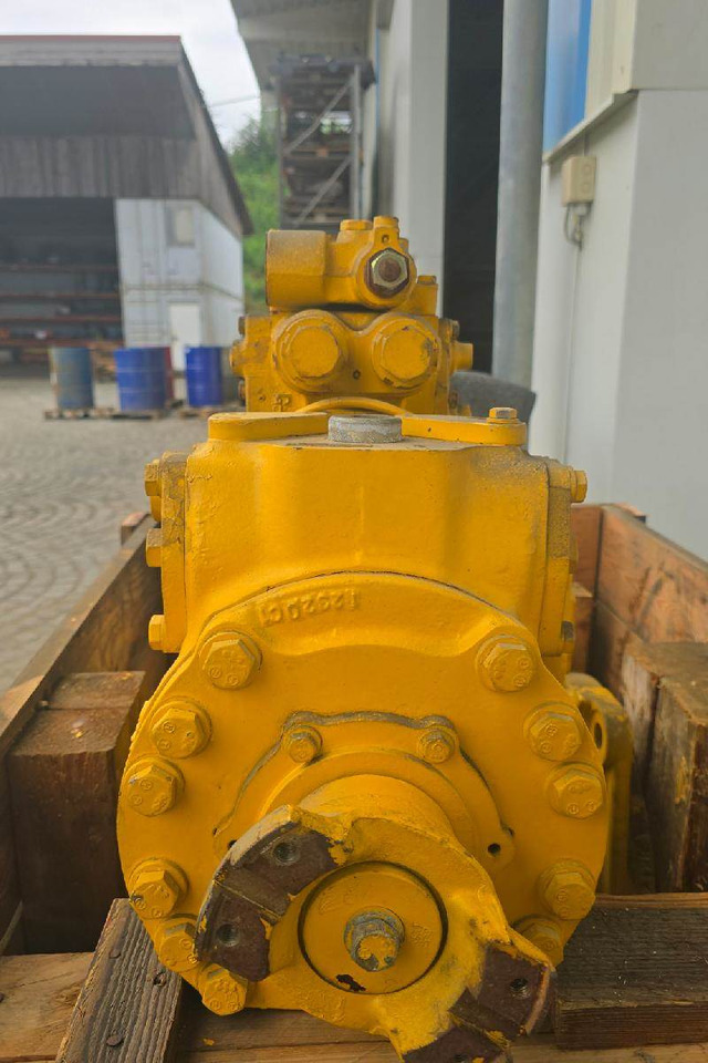 Komatsu Getriebe Komatsu D66 Raupe - Převodovka pro Stavební technika: obrázek 4 Komatsu Getriebe Komatsu D66 Raupe - Převodovka pro Stavební technika: obrázek 4