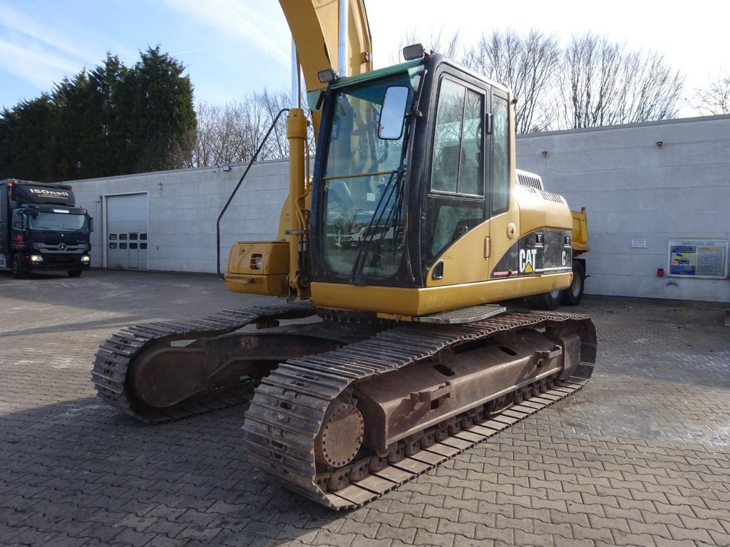 Pásové rýpadlo CAT 318CL: obrázek 8
