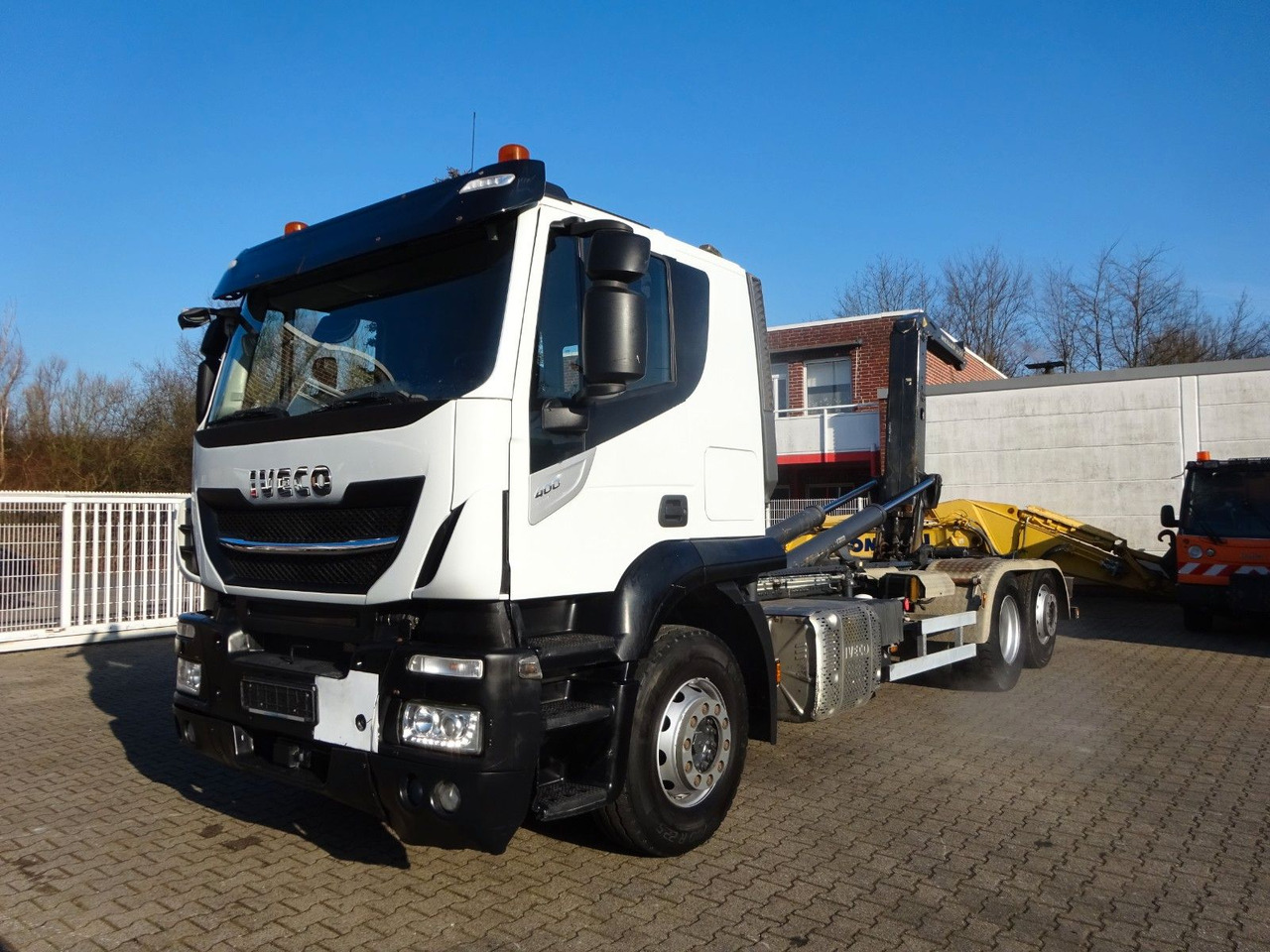 Iveco STRALIS 400 MEILLER Abroller Lift-Lenkachse 6x2 Iveco STRALIS 400 MEILLER Abroller Lift-Lenkachse 6x2 - Hákový nosič kontejnerů: obrázek 2 Iveco STRALIS 400 MEILLER Abroller Lift-Lenkachse 6x2 Iveco STRALIS 400 MEILLER Abroller Lift-Lenkachse 6x2 - Hákový nosič kontejnerů: obrázek 2