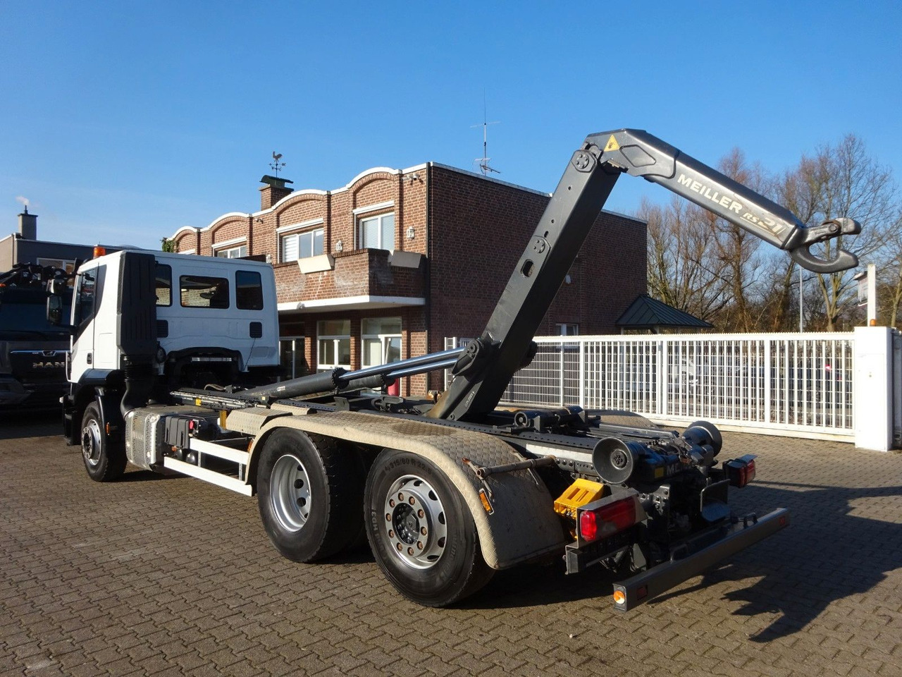 Iveco STRALIS 400 MEILLER Abroller Lift-Lenkachse 6x2 Iveco STRALIS 400 MEILLER Abroller Lift-Lenkachse 6x2 - Hákový nosič kontejnerů: obrázek 4 Iveco STRALIS 400 MEILLER Abroller Lift-Lenkachse 6x2 Iveco STRALIS 400 MEILLER Abroller Lift-Lenkachse 6x2 - Hákový nosič kontejnerů: obrázek 4