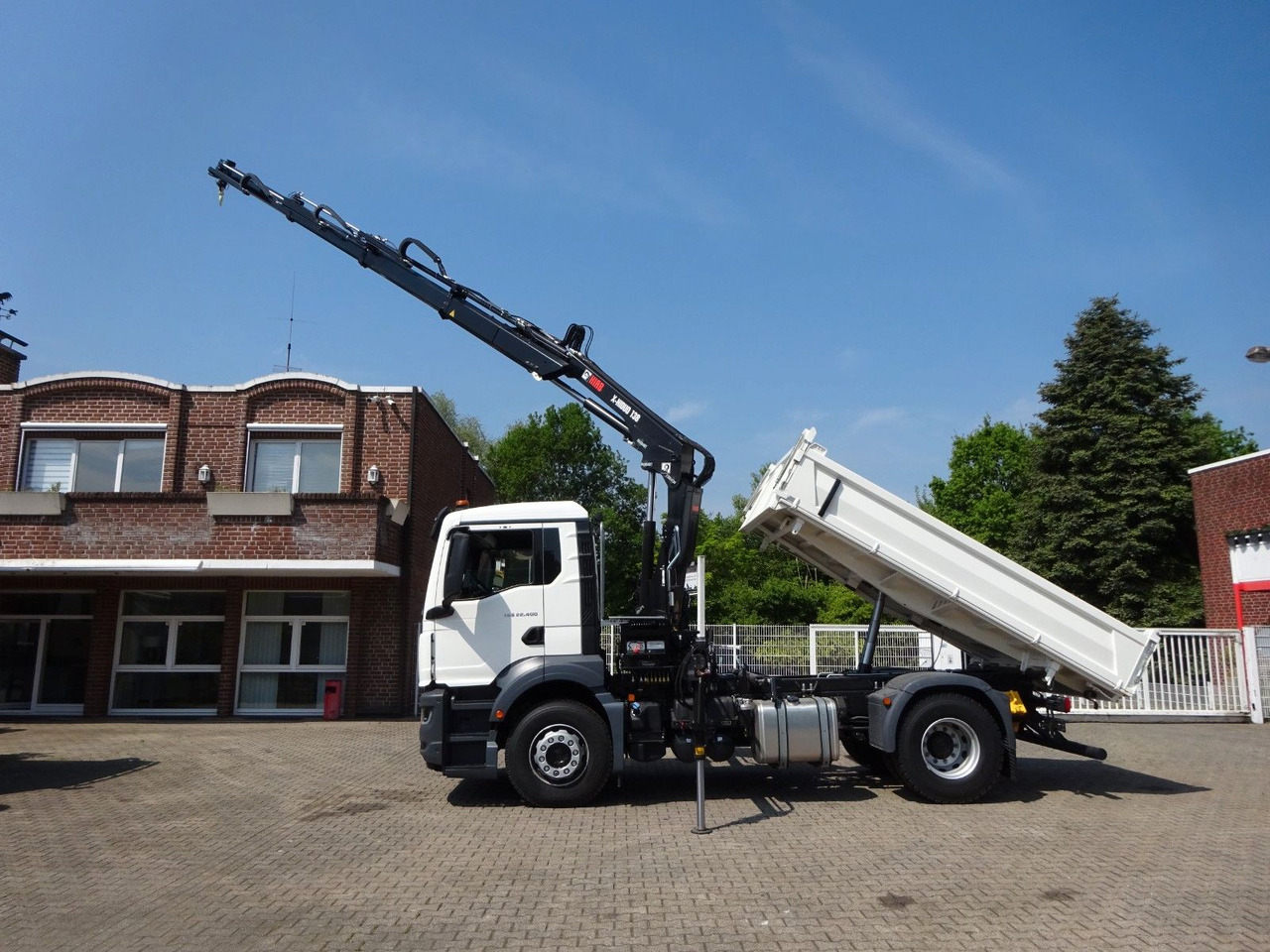 MAN 22.400 TGS + HIAB X-HIDUO 138 Kran - Sklápěč, Auto s hydraulickou rukou: obrázek 4 MAN 22.400 TGS + HIAB X-HIDUO 138 Kran - Sklápěč, Auto s hydraulickou rukou: obrázek 4
