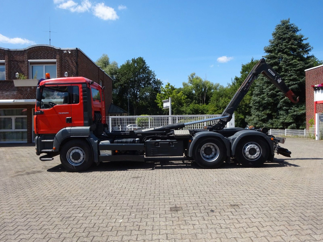 MAN 26.360 TGA PALFINGER Abroller 6x2-4 Hydrodrive - Hákový nosič kontejnerů: obrázek 3 MAN 26.360 TGA PALFINGER Abroller 6x2-4 Hydrodrive - Hákový nosič kontejnerů: obrázek 3