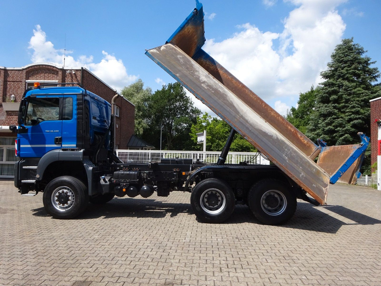 MAN 26.420 TGS MEILER 3Skipper + Bordmatik 6x6 - Sklápěč, Auto s hydraulickou rukou: obrázek 2 MAN 26.420 TGS MEILER 3Skipper + Bordmatik 6x6 - Sklápěč, Auto s hydraulickou rukou: obrázek 2