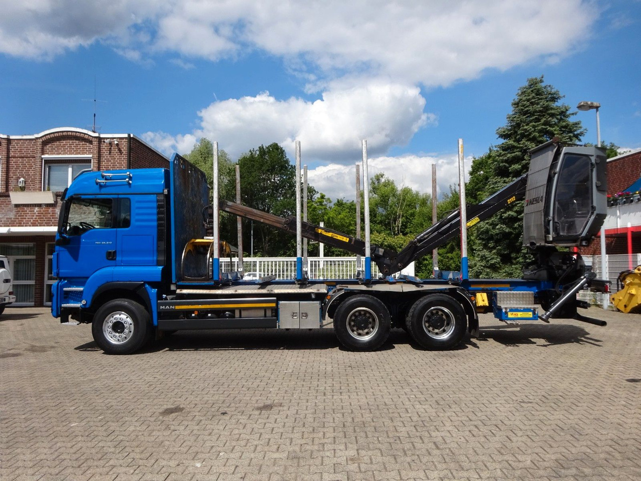 MAN 26.510 mit KESLA 2112 Holzkran+Kabine+Greifer - Lesovůz, Auto s hydraulickou rukou: obrázek 1 MAN 26.510 mit KESLA 2112 Holzkran+Kabine+Greifer - Lesovůz, Auto s hydraulickou rukou: obrázek 1