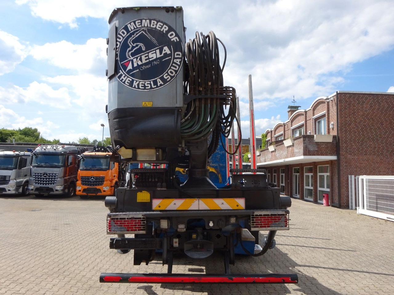 MAN 26.510 mit KESLA 2112 Holzkran+Kabine+Greifer - Lesovůz, Auto s hydraulickou rukou: obrázek 5 MAN 26.510 mit KESLA 2112 Holzkran+Kabine+Greifer - Lesovůz, Auto s hydraulickou rukou: obrázek 5