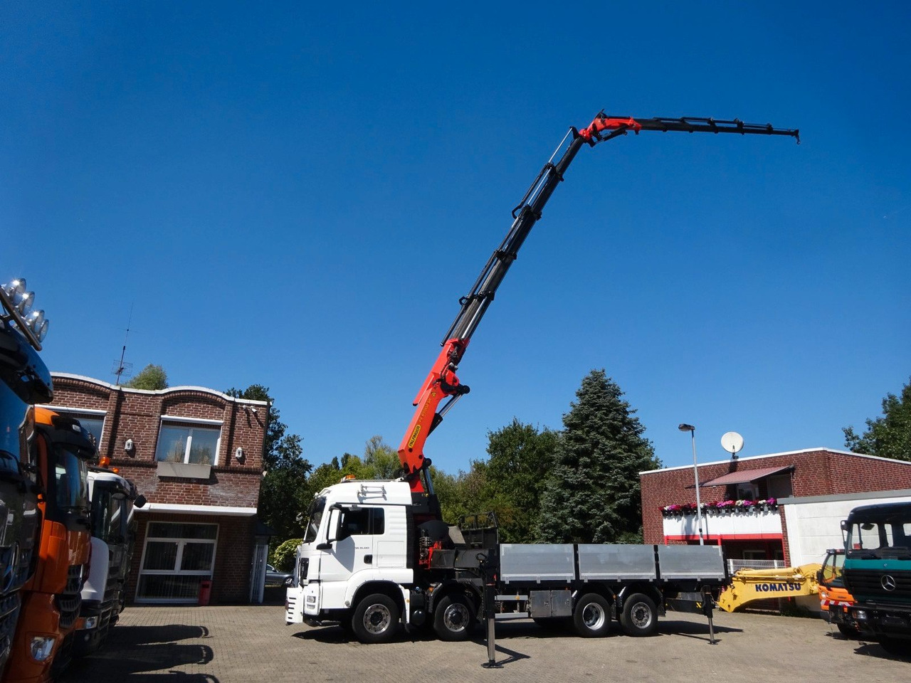 MAN 35.480 TGS Pritsche + PK 65002 Kran 8x2 - Auto s hydraulickou rukou: obrázek 3 MAN 35.480 TGS Pritsche + PK 65002 Kran 8x2 - Auto s hydraulickou rukou: obrázek 3