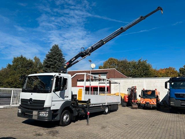 Mercedes-Benz 1221 Pritsche + HIAB XS077 ES 3 - 4x2 weiß - Nákladní automobil valníkový/ Plošinový, Auto s hydraulickou rukou: obrázek 1 Mercedes-Benz 1221 Pritsche + HIAB XS077 ES 3 - 4x2 weiß - Nákladní automobil valníkový/ Plošinový, Auto s hydraulickou rukou: obrázek 1
