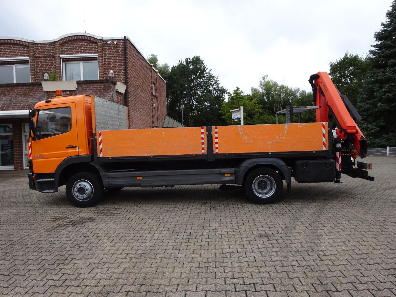 Mercedes-Benz 1323 Atego Pritsche + PK 9501 Kran 4x2 - Nákladní automobil valníkový/ Plošinový, Auto s hydraulickou rukou: obrázek 5 Mercedes-Benz 1323 Atego Pritsche + PK 9501 Kran 4x2 - Nákladní automobil valníkový/ Plošinový, Auto s hydraulickou rukou: obrázek 5