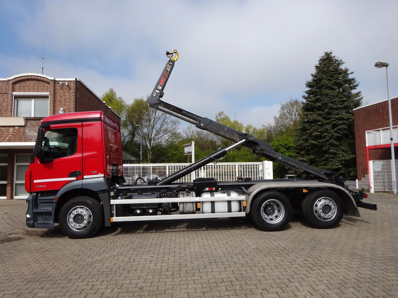 Mercedes-Benz 2532 Antos Multilift Abroller+Lift-Lenkachse6x2 - Hákový nosič kontejnerů: obrázek 5 Mercedes-Benz 2532 Antos Multilift Abroller+Lift-Lenkachse6x2 - Hákový nosič kontejnerů: obrázek 5