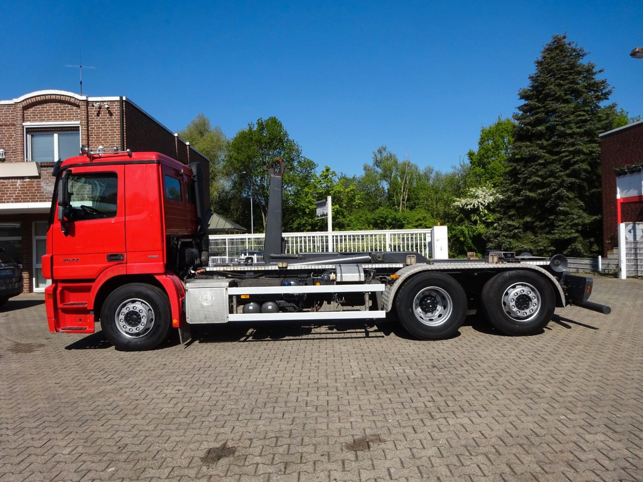 Mercedes-Benz 2544 Actros GERGEN Abroller + Lift-Lenkachse - Hákový nosič kontejnerů: obrázek 5 Mercedes-Benz 2544 Actros GERGEN Abroller + Lift-Lenkachse - Hákový nosič kontejnerů: obrázek 5