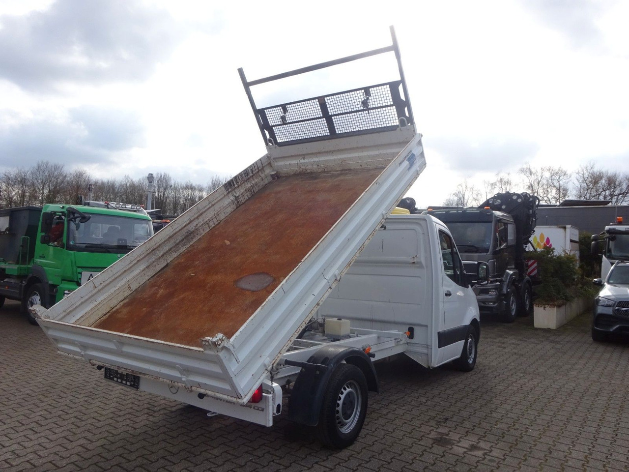 Mercedes-Benz 314 CDI Sprinter MEILLER 3Skipper 4x2 - Dodávka sklápěč: obrázek 5 Mercedes-Benz 314 CDI Sprinter MEILLER 3Skipper 4x2 - Dodávka sklápěč: obrázek 5